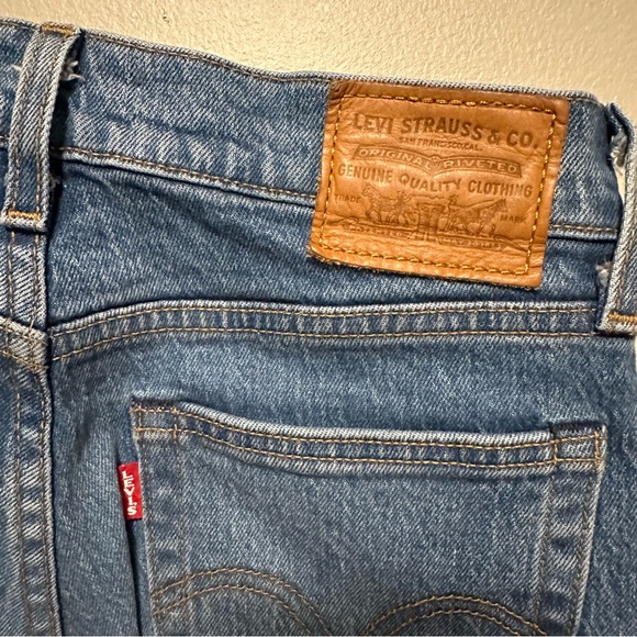 LEVI’S Iconic Wedgie Jean Medium Denim - Picture 5 of 6